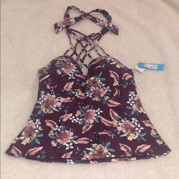 Ambrielle Swim top - Picture 16 of 16